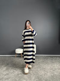 Hedy Lacivert Çizgili Oversize Uzun Triko ElbiseGausELBİSEGU004157