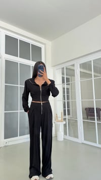 Siyah Vatkalı Hırka Fermuar Detaylı Pantolon İkili Takım GAUS-02098GAUSTAKIMGAUS-02098