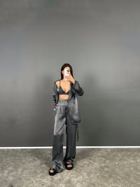 Maggy Gri Parlak Saten Büstiyerli Kemerli Ceket Büstiyer Pantolon Üçlü TakımGausTAKIMGU008728