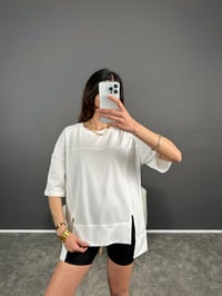 Luni Beyaz Tasarım Oversize Tshirt GausTSHIRTGU004679