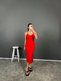 Karlee Kırmızı İp Askılı Yırtmaçlı ElbiseGausELBİSEGU008201
