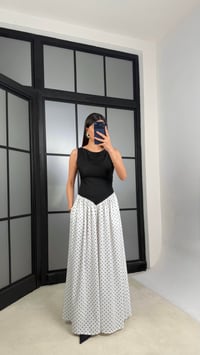 Siyah Belden Oturtmalı Puantiyeli Elbise PNY07 GAUS-01326GAUSDressesGAUS-01326