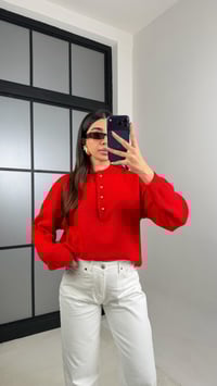 Kırmızı Gold Düğmeli Triko Kazak GAUS-00887GAUSKAZAKGAUS-00887