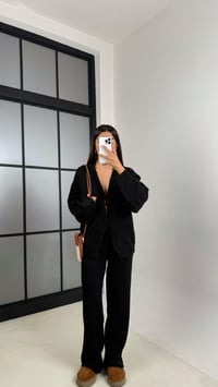 Siyah Önü Bağlamalı Hırka Beli Lastikli Pantolon Yumuşak Triko Takım GAUS-00203GAUSTAKIMGAUS-00203