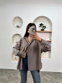 Zeta Bej Lacivert Çizgili Oversize GömlekGausGÖMLEKGU00903596