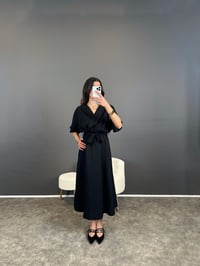 Gigi Siyah Tensel Midi Boy Kuşaklı Elbise GausELBİSEGU004648