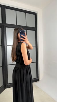 Siyah Sıfır Kol Zr Model Tasarım Elbise GAUS-01362GAUSELBİSEGAUS-01362