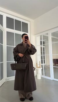 Kahve Yırtmaç Detaylı Astarlı Kuşaklı Premium Trençkot GAUS-02246GAUSTRENÇKOTGAUS-02246