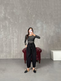 Dona Siyah İthal Kumaş Beli Lastikli Jogger PantolonGausPANTOLONGU100499