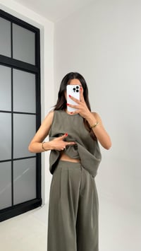 Haki Gold Detaylı Bluz Balon Pantolon İkili Tencel Takım Gaus00510GausTAKIMGU1002198