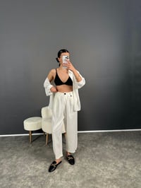 Premium Beyaz Keten Düğme Detaylı Pantolon GausPANTOLONGU007991