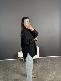 Min Siyah Oversize Gizli Düğmeli Gömlek GausGÖMLEKGU004641