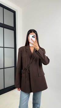 Kahve Astarlı Vatkalı Önden Bağlama Detaylı  Blazer Ceket GAUS-0068GAUS السترات  GAUS-0068