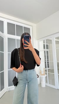 Siyah Sırt Kalp Taşlı Tasarım Tshirt GAUS-01841GAUSTshirtGAUS-01841