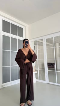Kahve Bağlama Detaylı Bluz Beli Lastikli Pantolon Likralı Takım GAUS-01732GAUSTAKIMGAUS-01732