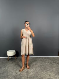 Taş Püsküllü Sıfır Kol Keten Elbise GausELBİSEGU008466