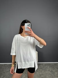 Luni Beyaz Tasarım Oversize Tshirt GausTSHIRTGU004679