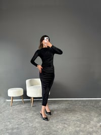Siyah Kadife Drapeli ElbiseGausELBİSEGU002595