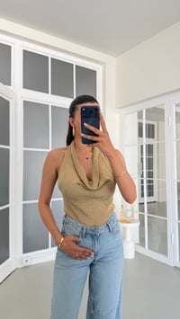 Altın Degaje Yaka Simli Bluz GAUS-01744GAUSBLUZGAUS-01744