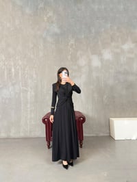 Daisy Siyah Önden Drape Detaylı Vatkalı Maxi ElbiseGausELBİSEGU100379