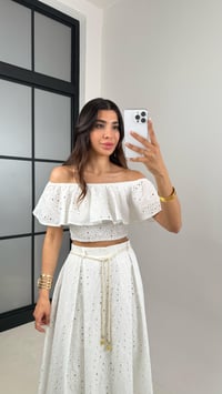 Beyaz Madonna Yaka Beli Lastikli Bluz Kuşaklı Etek İkili Fistolu Takım Gaus00633GausTAKIMGU1002477