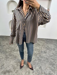 Zeta Bej Lacivert Çizgili Oversize GömlekGausGÖMLEKGU00903596
