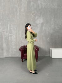 Sandra Çağla Yeşili Taş Düğmeli Kuşaklı ElbiseGausELBİSEGU100388