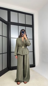 Yeşil Broş Detaylı Kimono Beli Lastikli Pantolon Takım GAUS-01345GAUSSuitsGAUS-01345