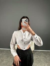 Tasarım Premium Beyaz Crop Gömlek GausGÖMLEKGU004392