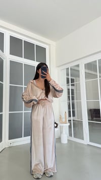 Taş Şerit Detaylı Hırka Beli Lastikli Pantolon İkili Kadife Takım GAUS-02197GAUSSuitsGAUS-02197