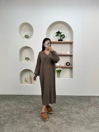 Bella Kahve V Yaka Triko ElbiseGausELBİSEGU00903566