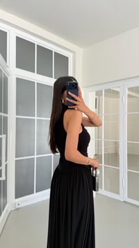 Siyah Drapeli Astarlı Sandy Kumaş Tasarım Elbise GAUS-01675GAUSELBİSEGAUS-01675