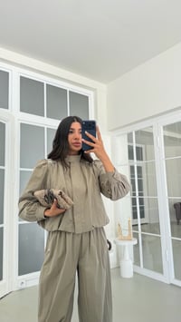 Haki Taş Detaylı Astarlı Ceket Beli Lastikli Pantolon İkili Paraşüt Kumaş Takım GAUS-02087GAUSTAKIMGAUS-02087