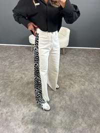 Ekru Yanları Zebra Desenli Jean GausDENİM PANTOLONGU004385