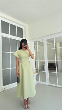 Yeşil Taş Detaylı Midi Elbise GAUS-01683GAUSELBİSEGAUS-01683