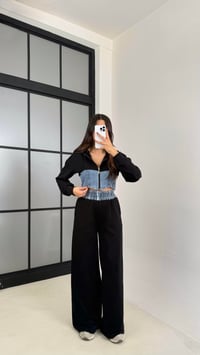 Siyah Denim Detaylı Kapüşonlu Hırka Beli Lastikli Pantolon Tasarım Takım GAUS-00444GAUSTAKIMGAUS-00444