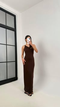 Kahve Tek Askılı Yırtmaçlı Astarlı Sandy Kumaş Elbise Gaus00348GausELBİSEGU1001813