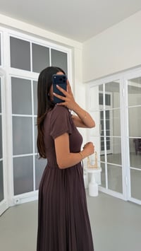 Kahve Kısa Kol Polo Yaka Muadil Beli Lastikli Pileli Elbise GAUS-01821GAUSELBİSEGAUS-01821