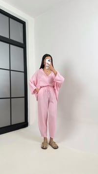 Pembe V Yaka Cepli Gömlek Beli Lastikli Pantolon İkili Müslin Takım Gaus00373GausTAKIMGU1001875
