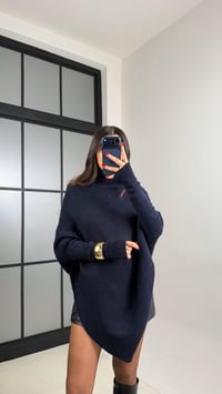 Lacivert Balıkçı Yaka Asimetrik Kesim Kazak GAUS-00952GAUSKAZAKGAUS-00952