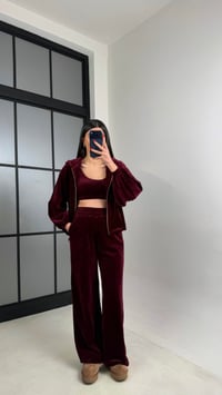 Mürdüm Kapüşonlu Hırka Crop Beli Lastikli Pantolon 3'lü Kadife Takım GAUS-00875GAUSTAKIMGAUS-00875