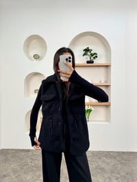 Mude Siyah Belden Lastikli Yumoş YelekGausYELEKGU00903725