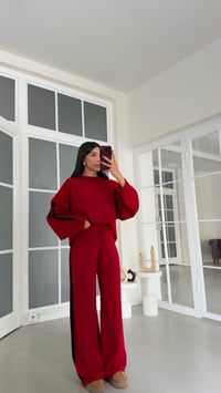 Kırmızı Şerit Detaylı Kazak Beli Lastikli Pantolon İkili Triko Takım GAUS-02239GAUSTAKIMGAUS-02239