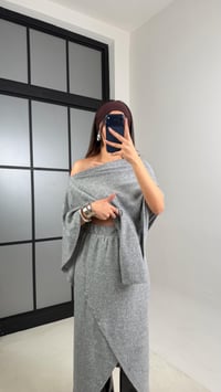 Gri Asimetrik Kesim Panço Düğme Detaylı Etek Yumuşak Dokulu Tasarım Takım GAUS-00901GAUSTAKIMGAUS-00901