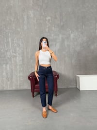 Laste Lacivert ZR Model Kesik Paça JeanGausDENİM PANTOLONGU100318