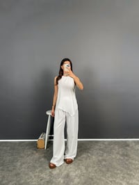 Cactos Beyaz Keten Asimetrik Kesim Sıfır Kol Bluz Pantolon İkili Takım  GausTAKIMGU008597