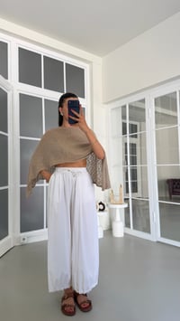 Beyaz Beli Lastikli Cepli Poplin Kumaş Pantolon GAUS-01846GAUSPANTOLONGAUS-01846