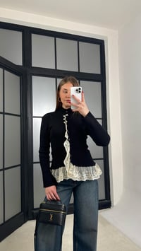 Siyah Dantel Detaylı Triko Hırka GAUS-01270GAUSHIRKAGAUS-01270