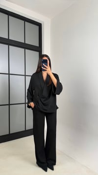 Siyah Yan Düğme Detaylı Kimono Beli Lastikli Pantolon Fitilli Kumaş Takım GAUS-00624GAUSTAKIMGAUS-00624