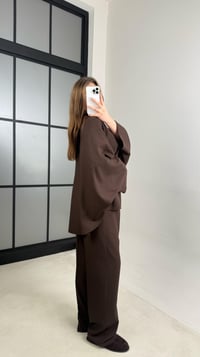 Acı Kahve Kemerli Pelerinli Panço Beli Lastikli Pantolon Premium Takım GAUS-00989GAUSTAKIMGAUS-00989